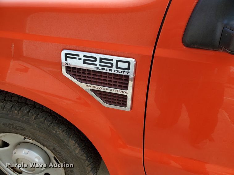 image for item IE9660 2008 Ford F250 Super Duty XL  pickup truck