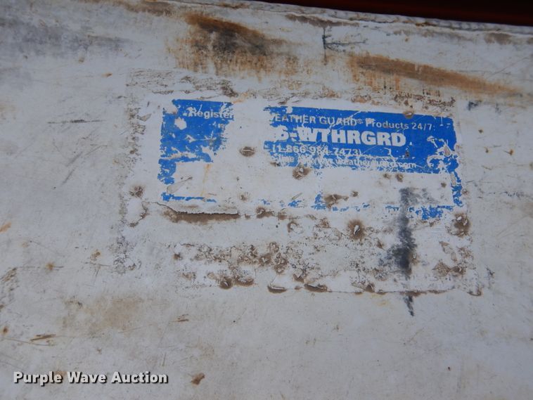 image for item IE9661 2011 Ford F250 Super Duty XL  utility bed pickup truck