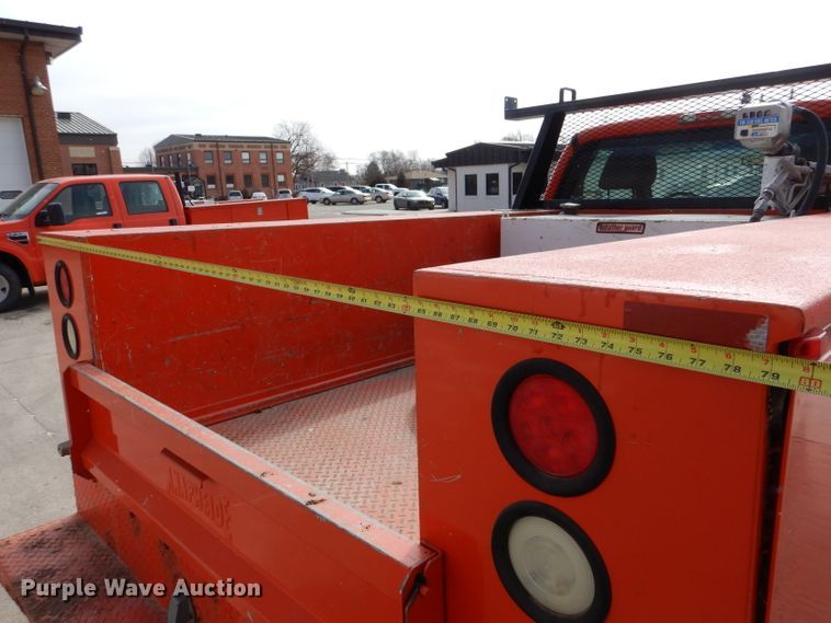 image for item IE9661 2011 Ford F250 Super Duty XL  utility bed pickup truck