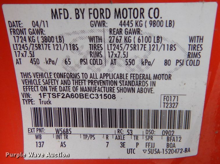 image for item IE9661 2011 Ford F250 Super Duty XL  utility bed pickup truck