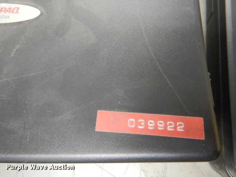 image for item IE9676 (14) Compaq laptops