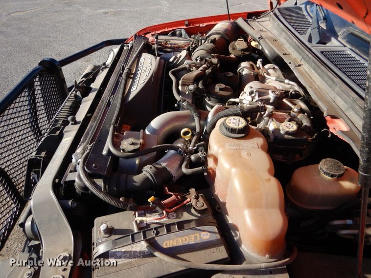 image for item IE9677 2008 Ford F250 Super Duty XL  utility bed pickup truck