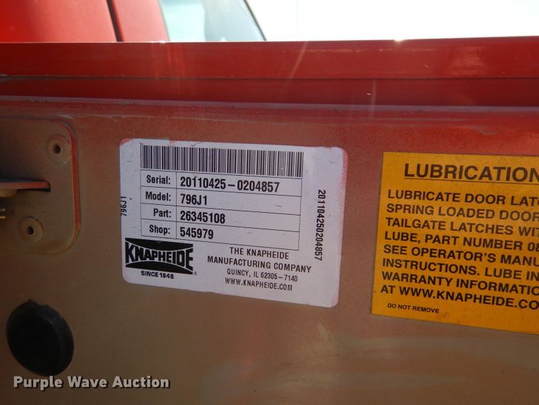 image for item IE9678 2011 Ford F250 Super Duty XL  utility bed pickup truck