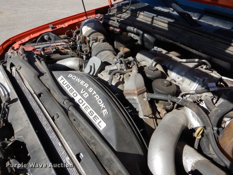 image for item IE9679 2008 Ford F250 Super Duty  utility bed pickup truck