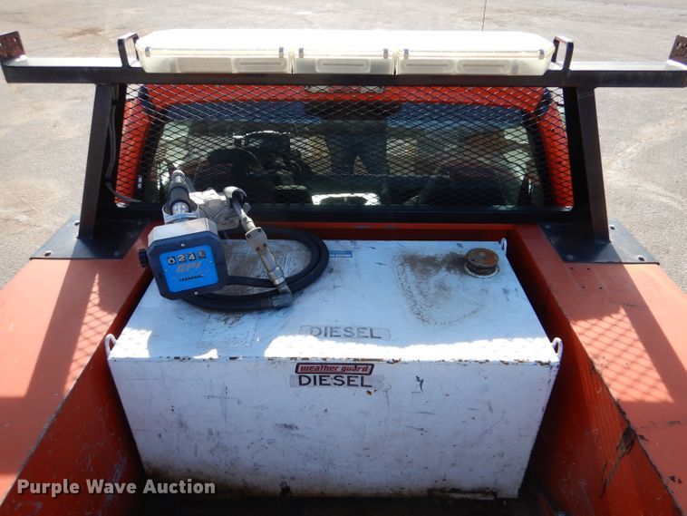 image for item IE9680 2010 Ford F250 Super Duty XL  utility bed pickup truck