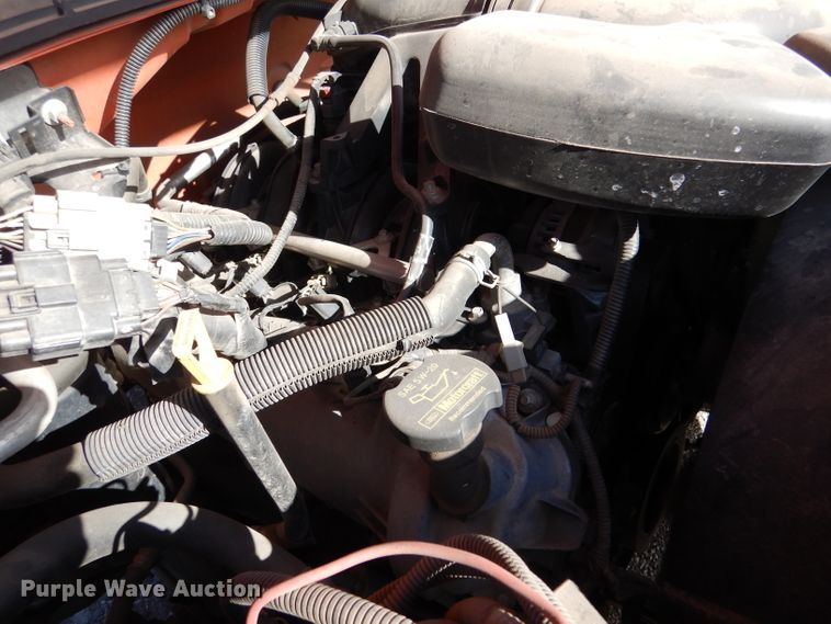 image for item IE9680 2010 Ford F250 Super Duty XL  utility bed pickup truck