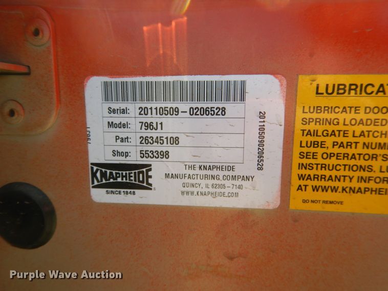 image for item IE9681 2011 Ford F250 Super Duty XL  utility bed pickup truck