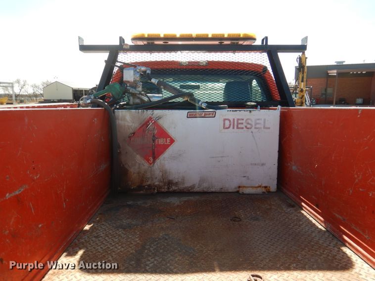 image for item IE9681 2011 Ford F250 Super Duty XL  utility bed pickup truck