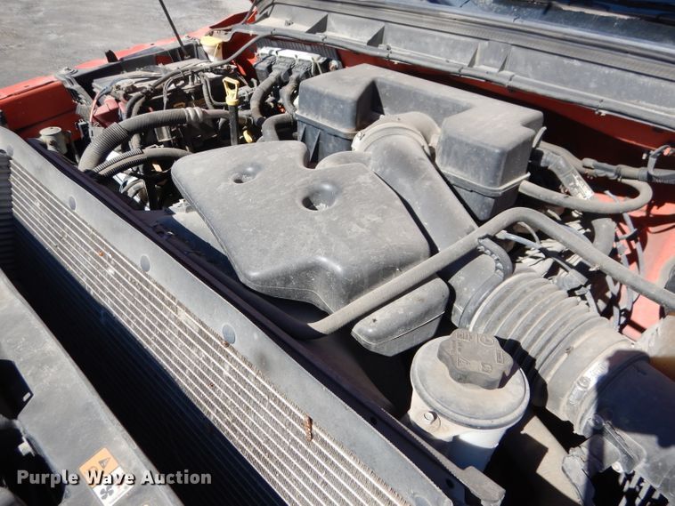 image for item IE9681 2011 Ford F250 Super Duty XL  utility bed pickup truck