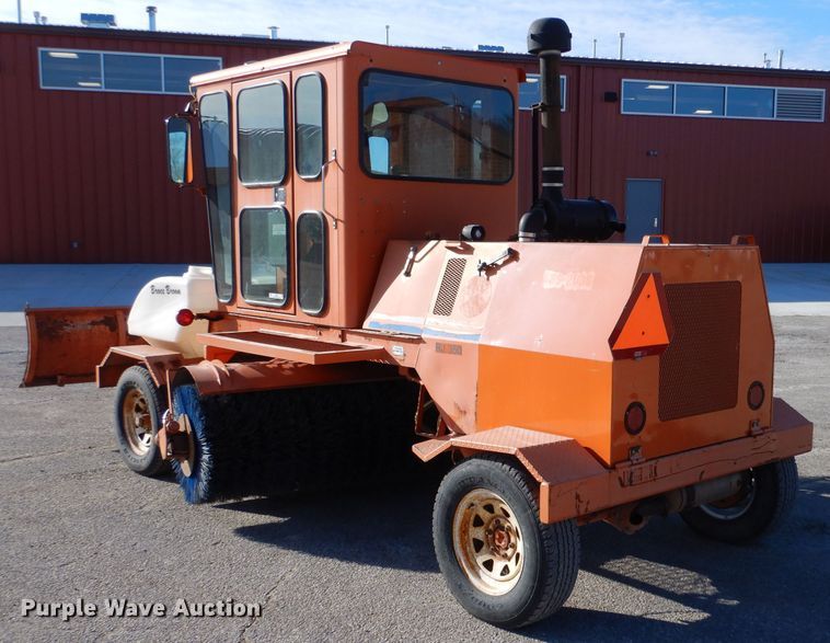 image for item IE9683 2006 Broce RJ-350  broom