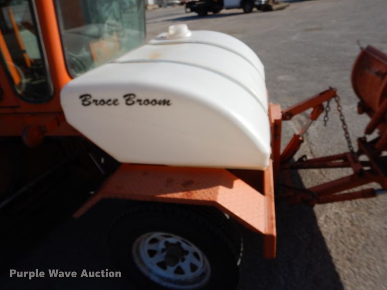 image for item IE9683 2006 Broce RJ-350  broom