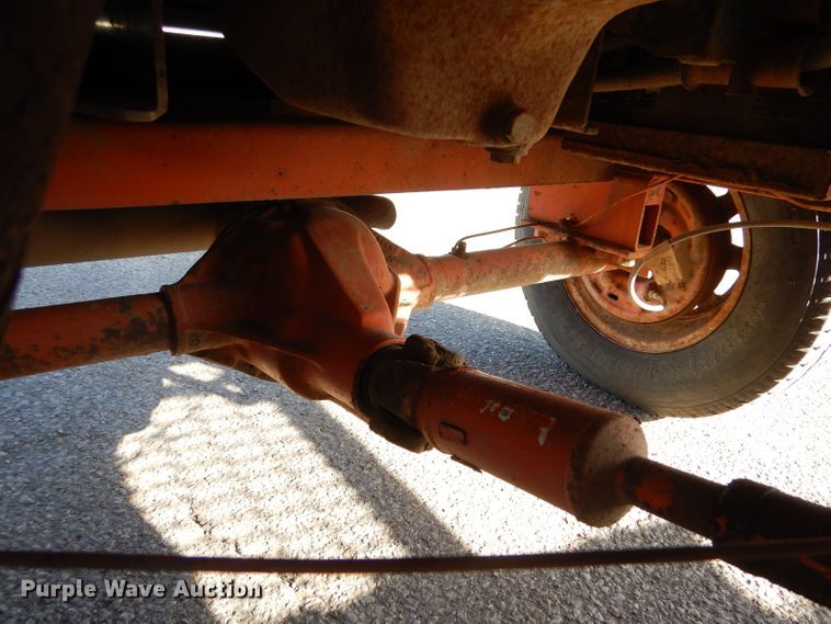 image for item IE9683 2006 Broce RJ-350  broom