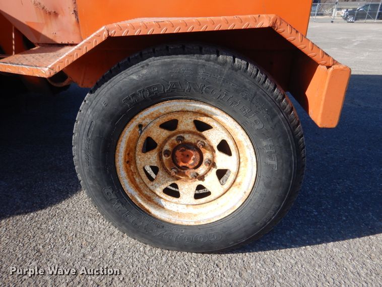 image for item IE9683 2006 Broce RJ-350  broom