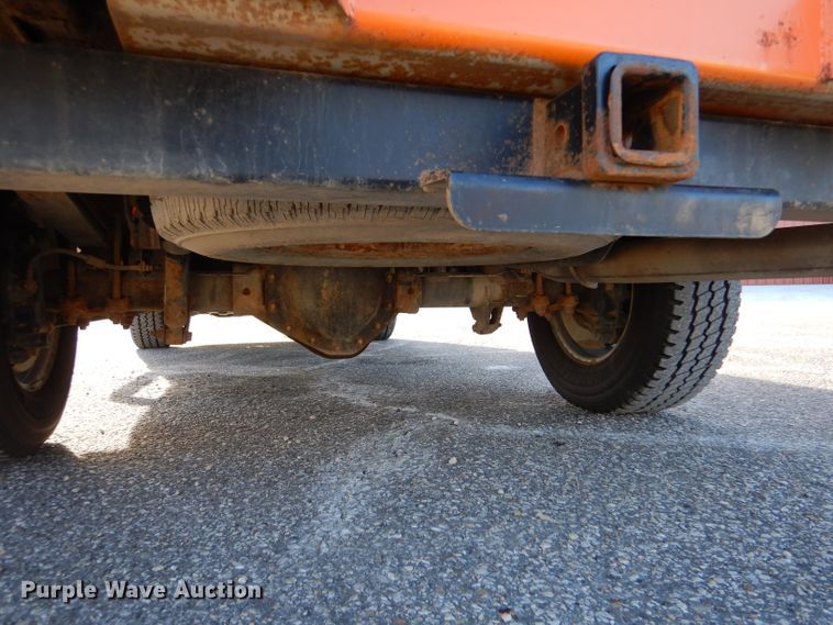 image for item IE9684 2012 Chevrolet Silverado 2500HD  utility bed pickup truck