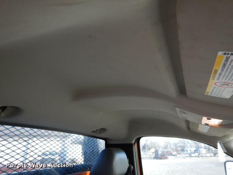 image for item IE9684 2012 Chevrolet Silverado 2500HD  utility bed pickup truck