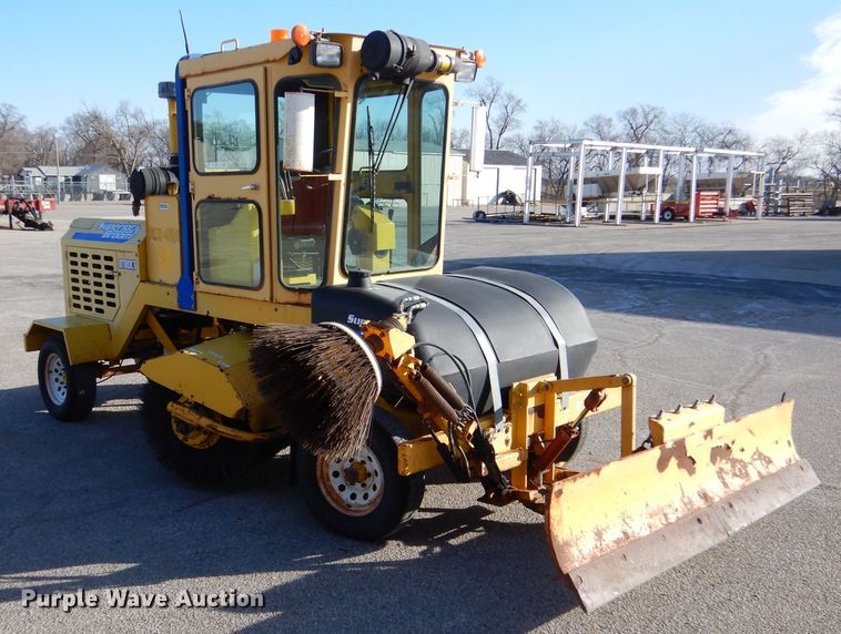 image for item IE9685 2007 Superior DT80-C  broom