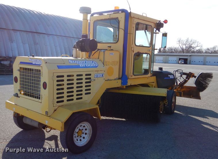 image for item IE9685 2007 Superior DT80-C  broom