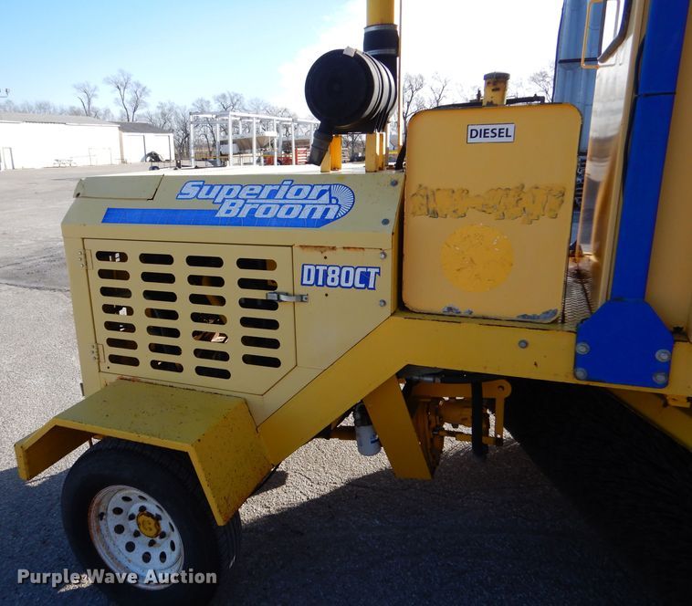 image for item IE9685 2007 Superior DT80-C  broom