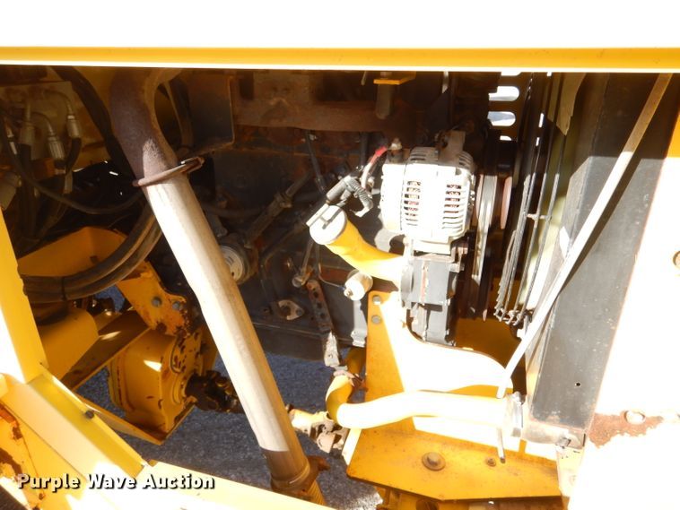 image for item IE9685 2007 Superior DT80-C  broom