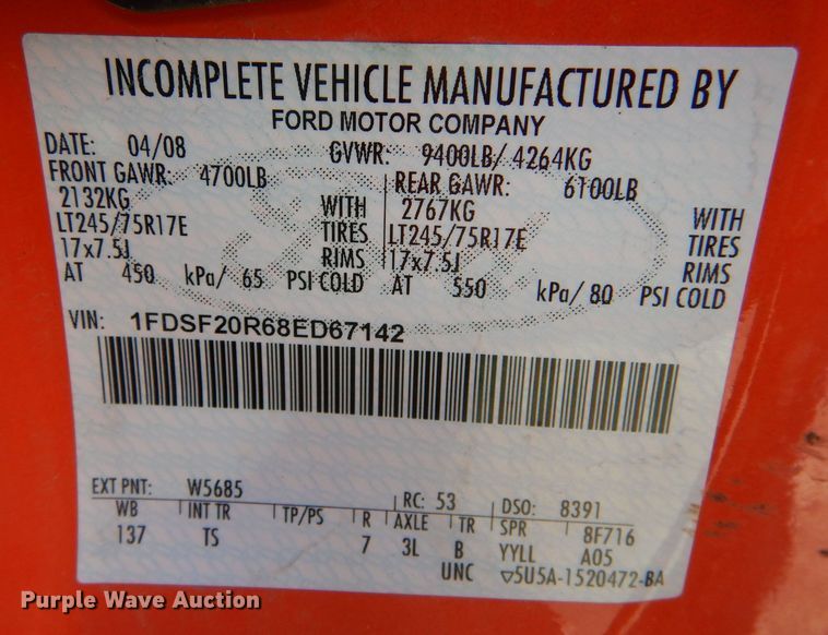 image for item IE9688 2008 Ford F250 Super Duty XL  utility bed pickup truck