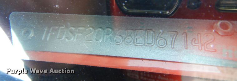 image for item IE9688 2008 Ford F250 Super Duty XL  utility bed pickup truck