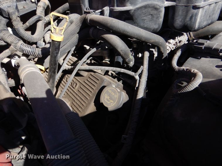 image for item IE9689 2014 Ford F250 Super Duty XL  Crew Cab utility bed pickup truck