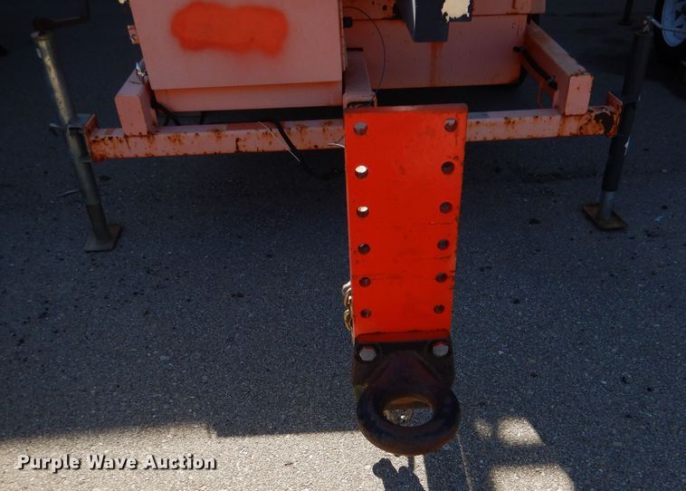 image for item IE9693 2005 American Signal CMS-T331  message board trailer