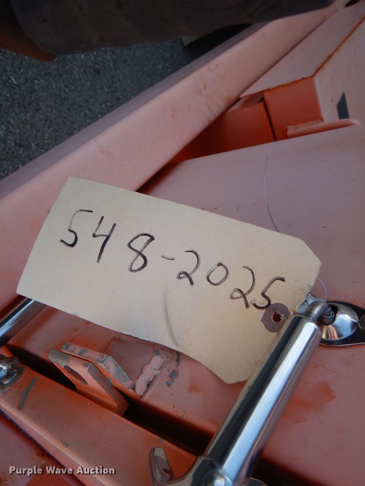 image for item IE9693 2005 American Signal CMS-T331  message board trailer