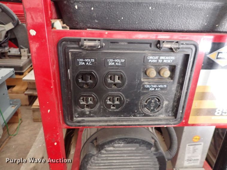 Briggs & Stratton Elite series 01654 generator in Hutchinson, KS Item