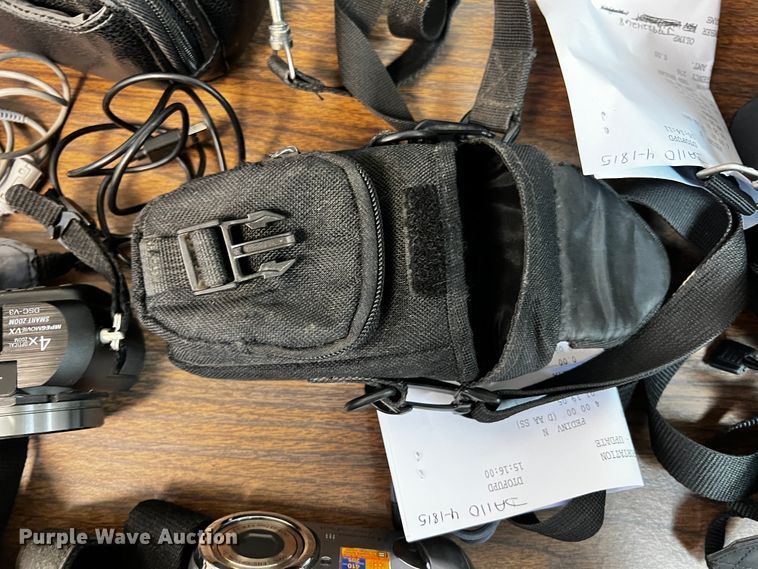 image for item JH9398 (4) cameras