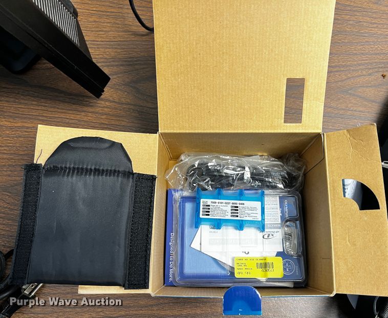 image for item JH9398 (4) cameras