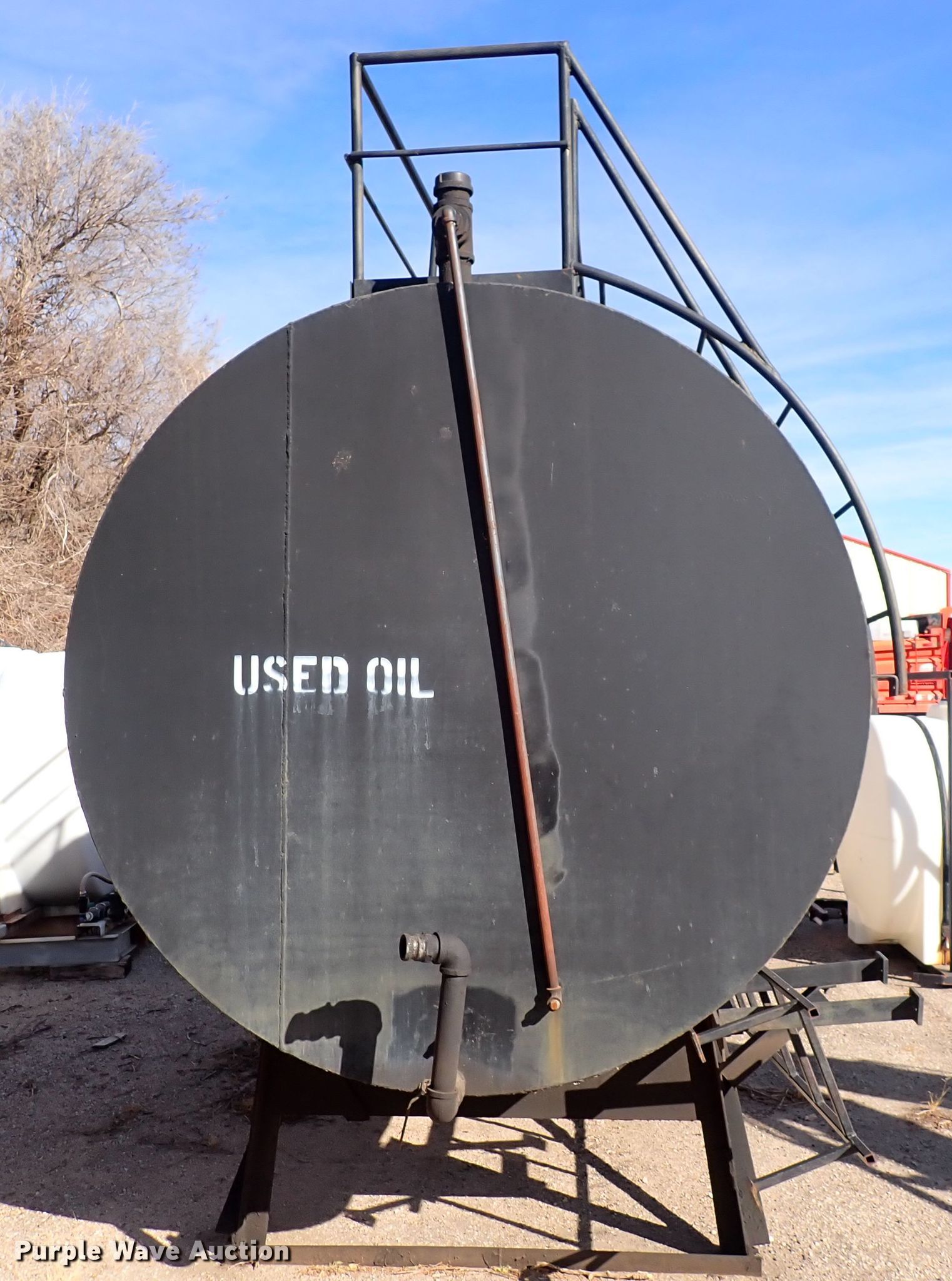 Watkins asphalt tank in Hutchinson, KS Item IH9575 for sale Purple Wave