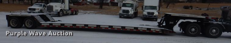 image for item DH8194 2007 Landoll 835  lowboy equipment trailer