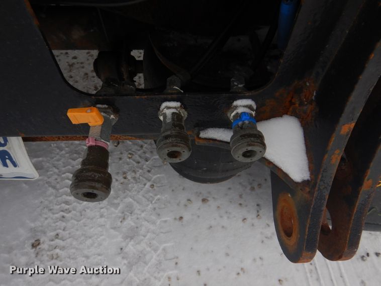 image for item DH8194 2007 Landoll 835  lowboy equipment trailer