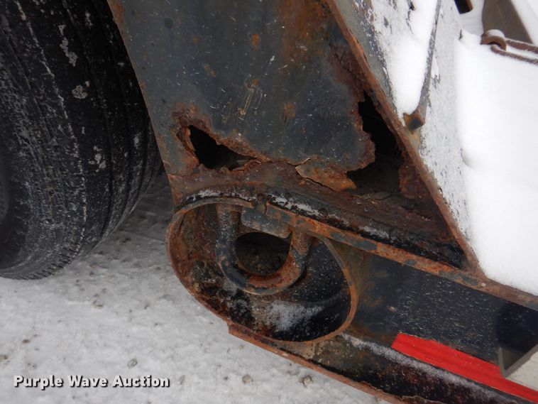 image for item DH8194 2007 Landoll 835  lowboy equipment trailer