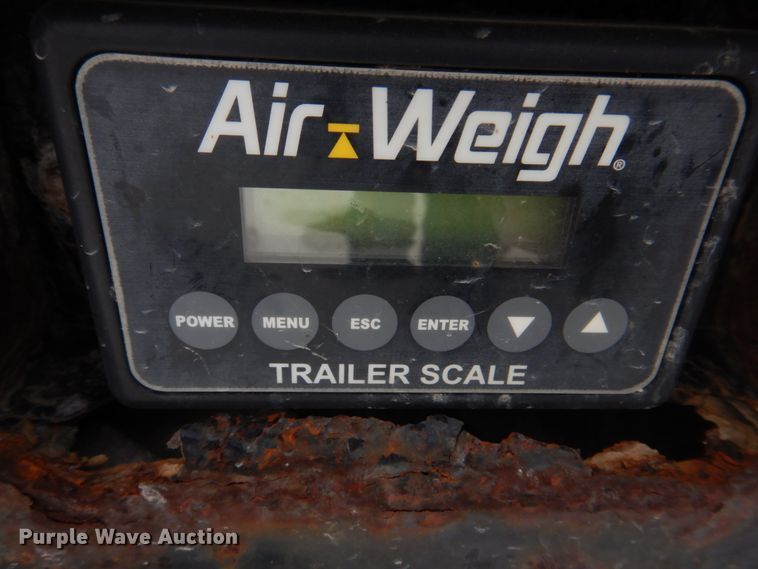 image for item DH8194 2007 Landoll 835  lowboy equipment trailer