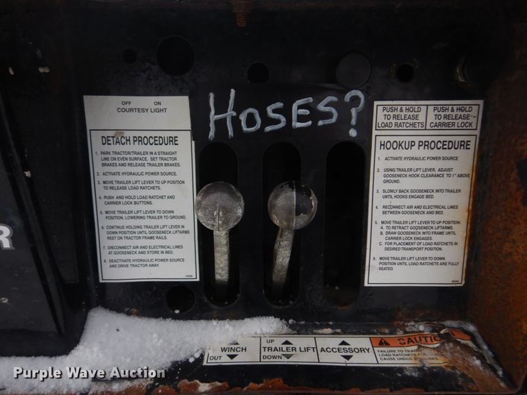 image for item DH8194 2007 Landoll 835  lowboy equipment trailer