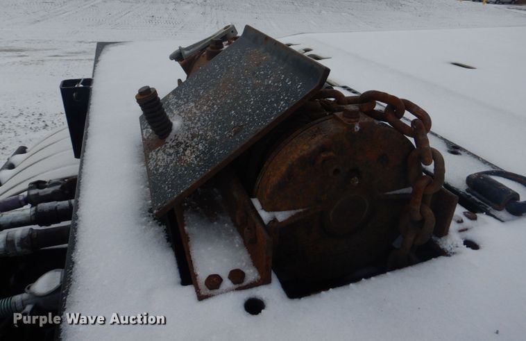 image for item DH8194 2007 Landoll 835  lowboy equipment trailer