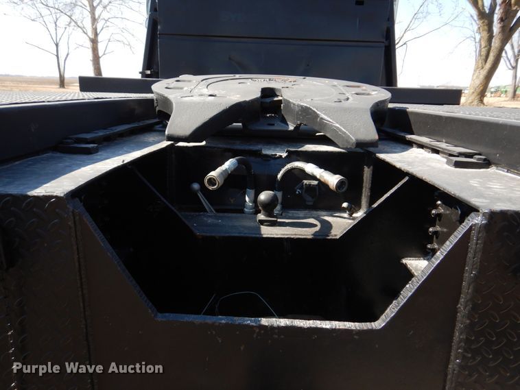 image for item DH8196 1992 Chevrolet Kodiak C6500  flatbed truck