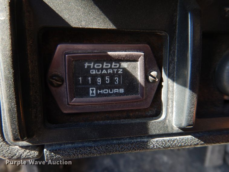 image for item DH8196 1992 Chevrolet Kodiak C6500  flatbed truck