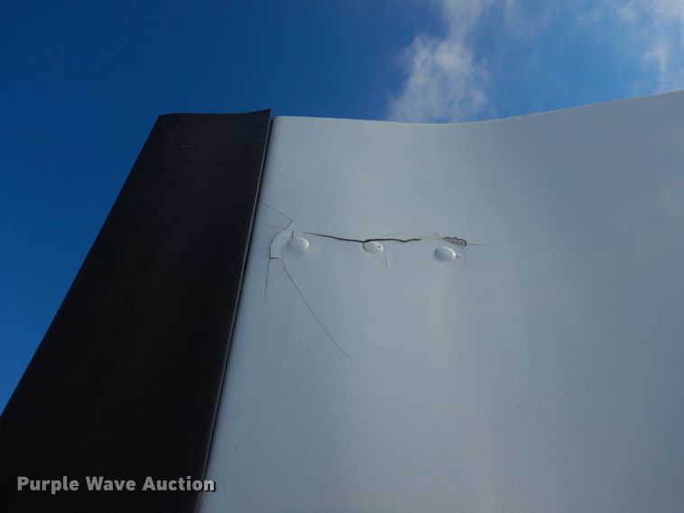 image for item DH8197 1990 Kenworth T600  semi truck