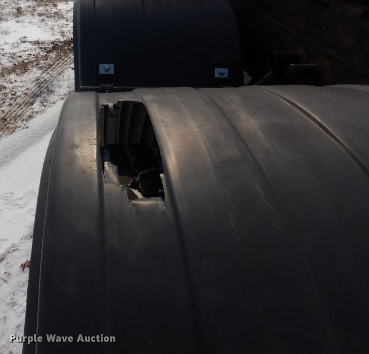 image for item DH8197 1990 Kenworth T600  semi truck