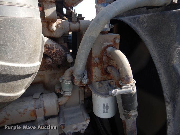 image for item DH8197 1990 Kenworth T600  semi truck