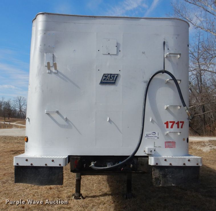 image for item DH8201 1977 East  end dump trailer