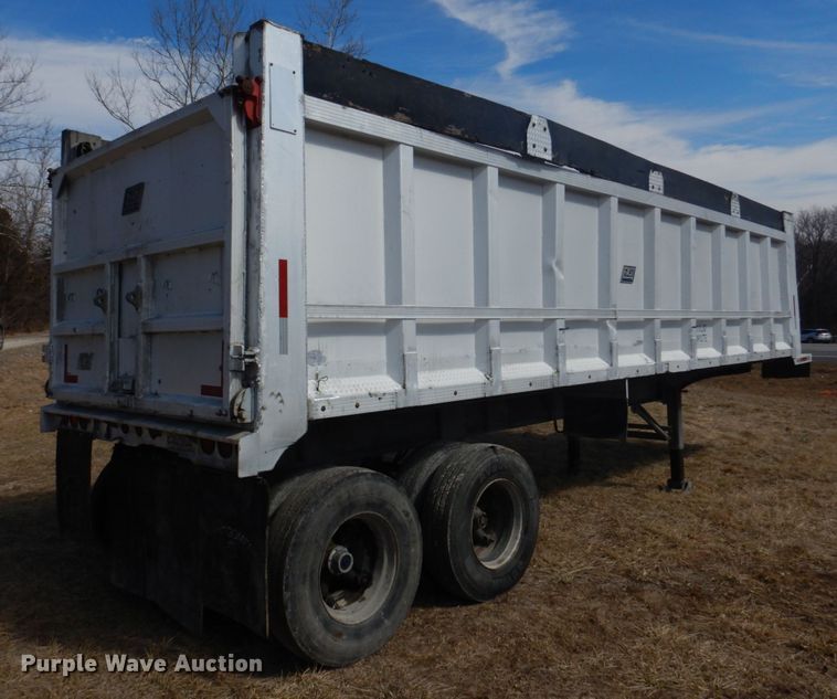 image for item DH8201 1977 East  end dump trailer