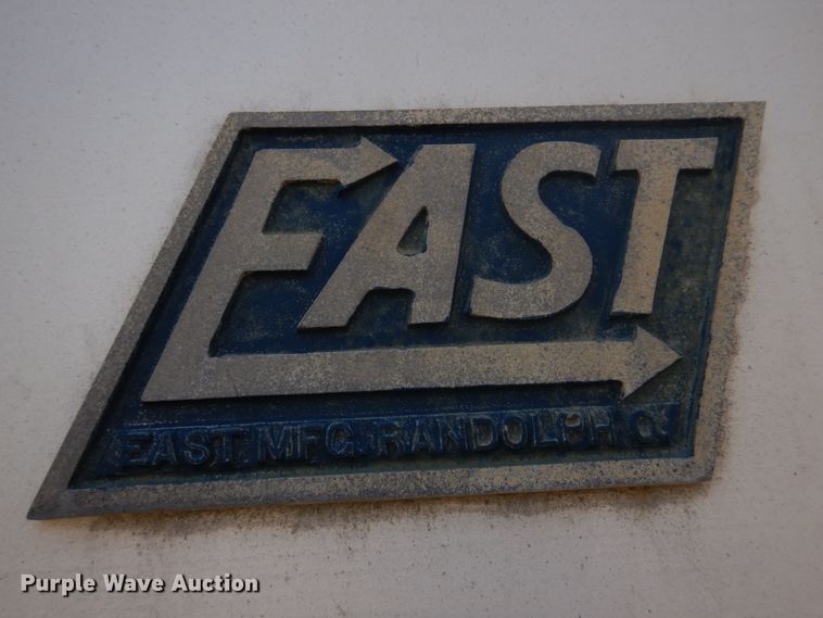 image for item DH8201 1977 East  end dump trailer