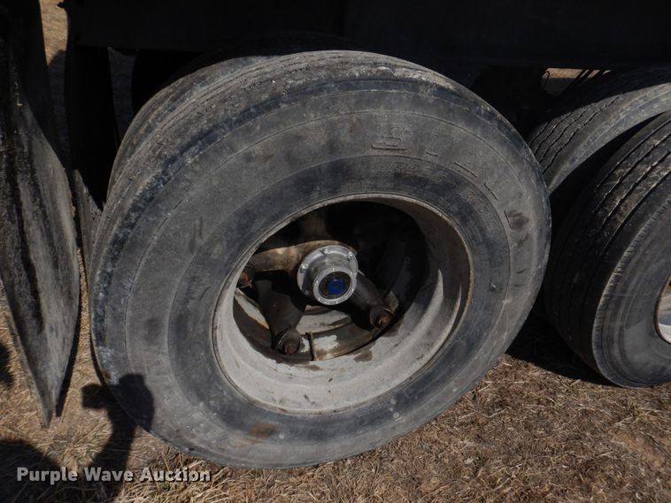 image for item DH8201 1977 East  end dump trailer