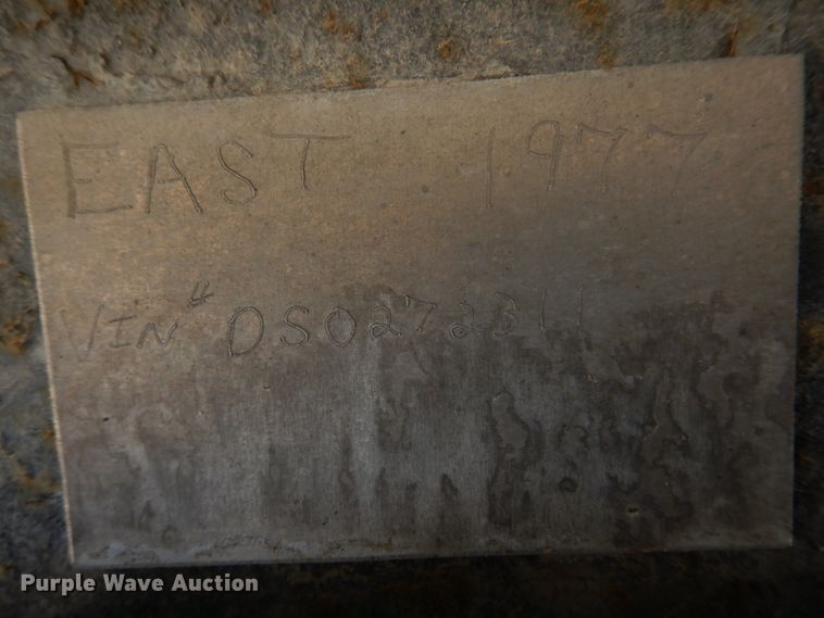 image for item DH8201 1977 East  end dump trailer