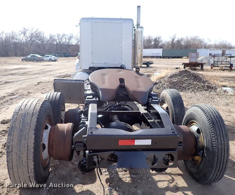 image for item DI1829 1987 Peterbilt 359  semi truck