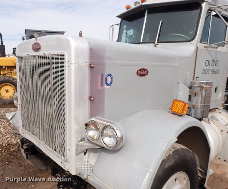 image for item DI1829 1987 Peterbilt 359  semi truck
